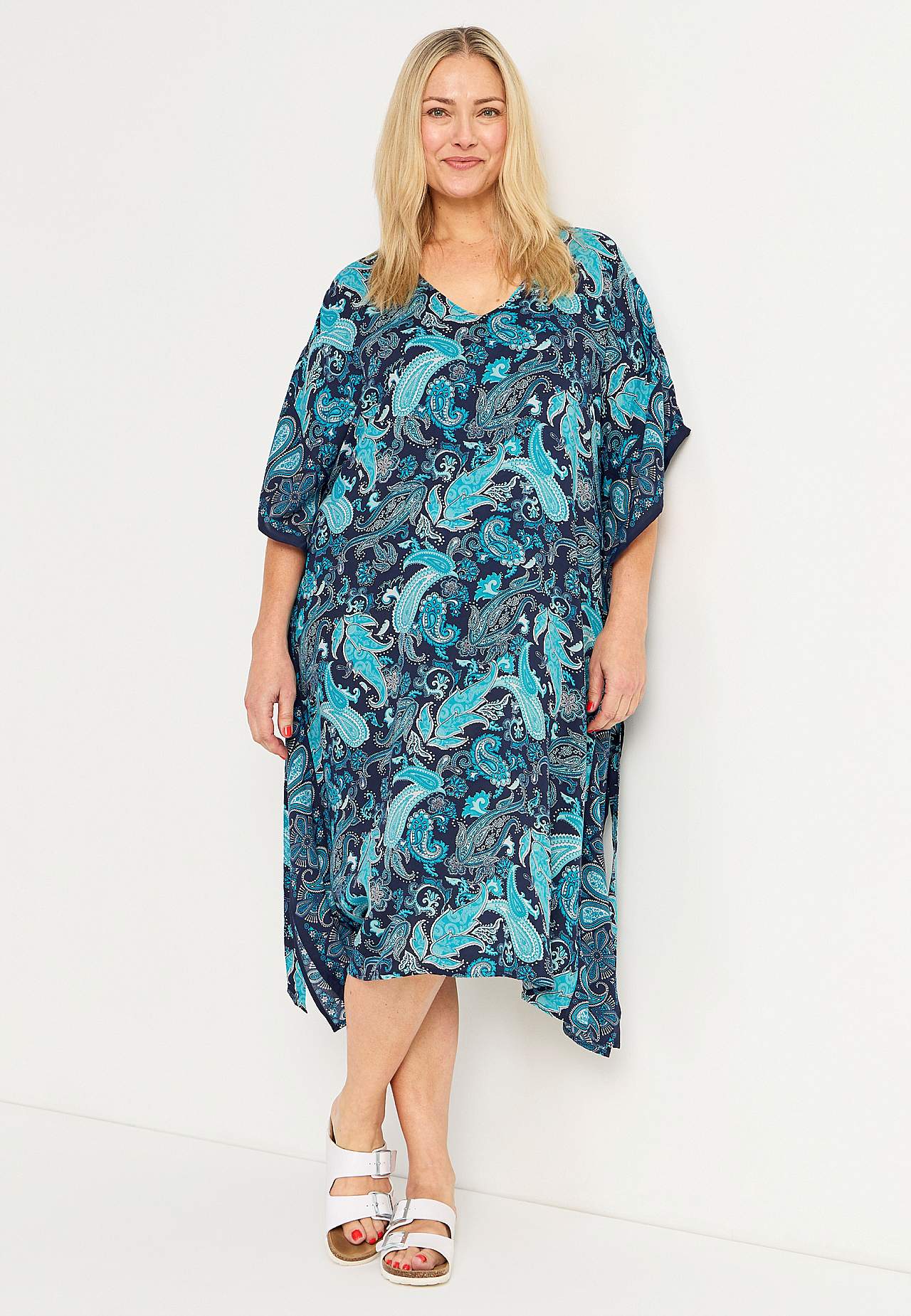 Strandkaftan med bæltespænde og et paisleymønster