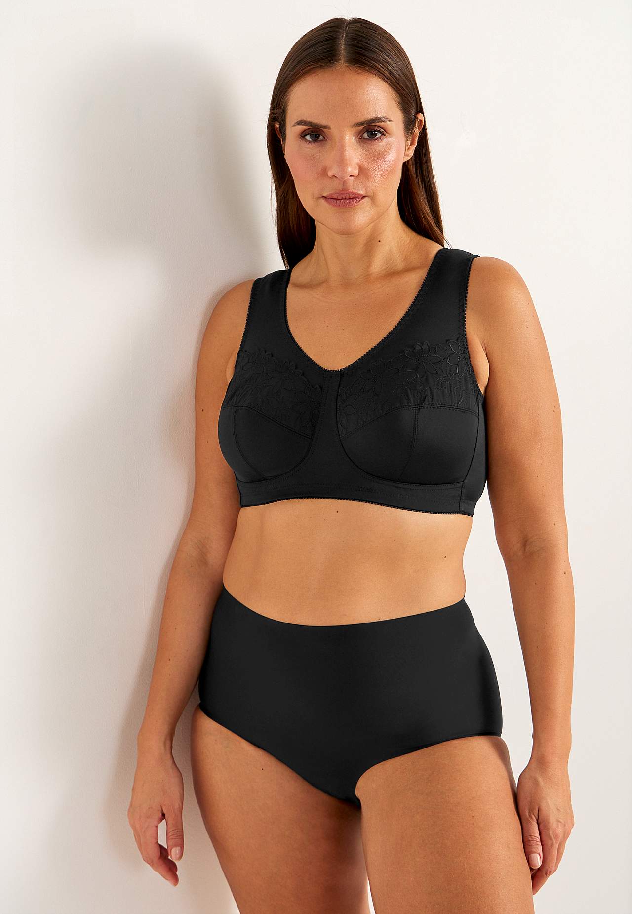 Soft BH med broderi
