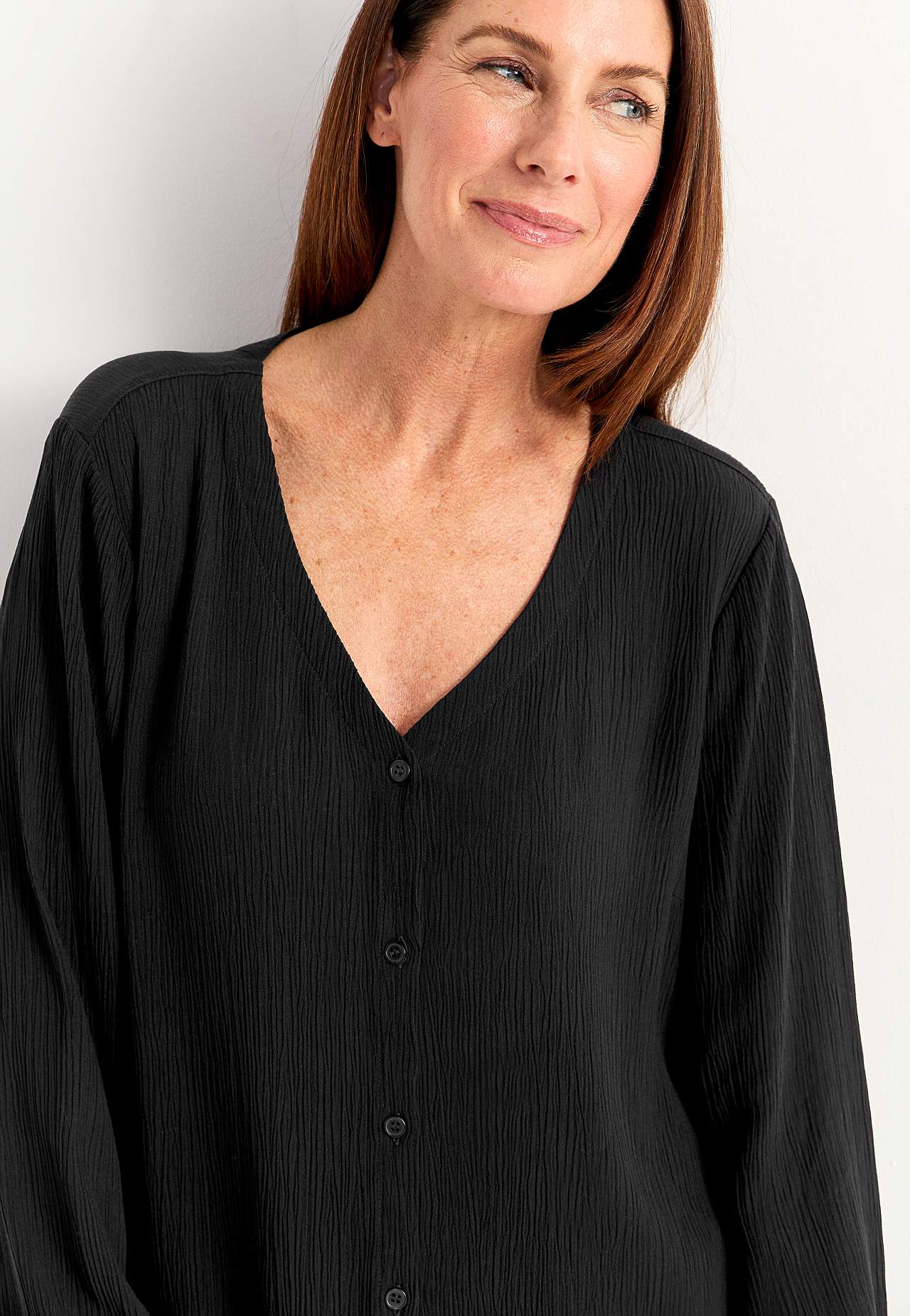 Bluse med crepe kvalitet