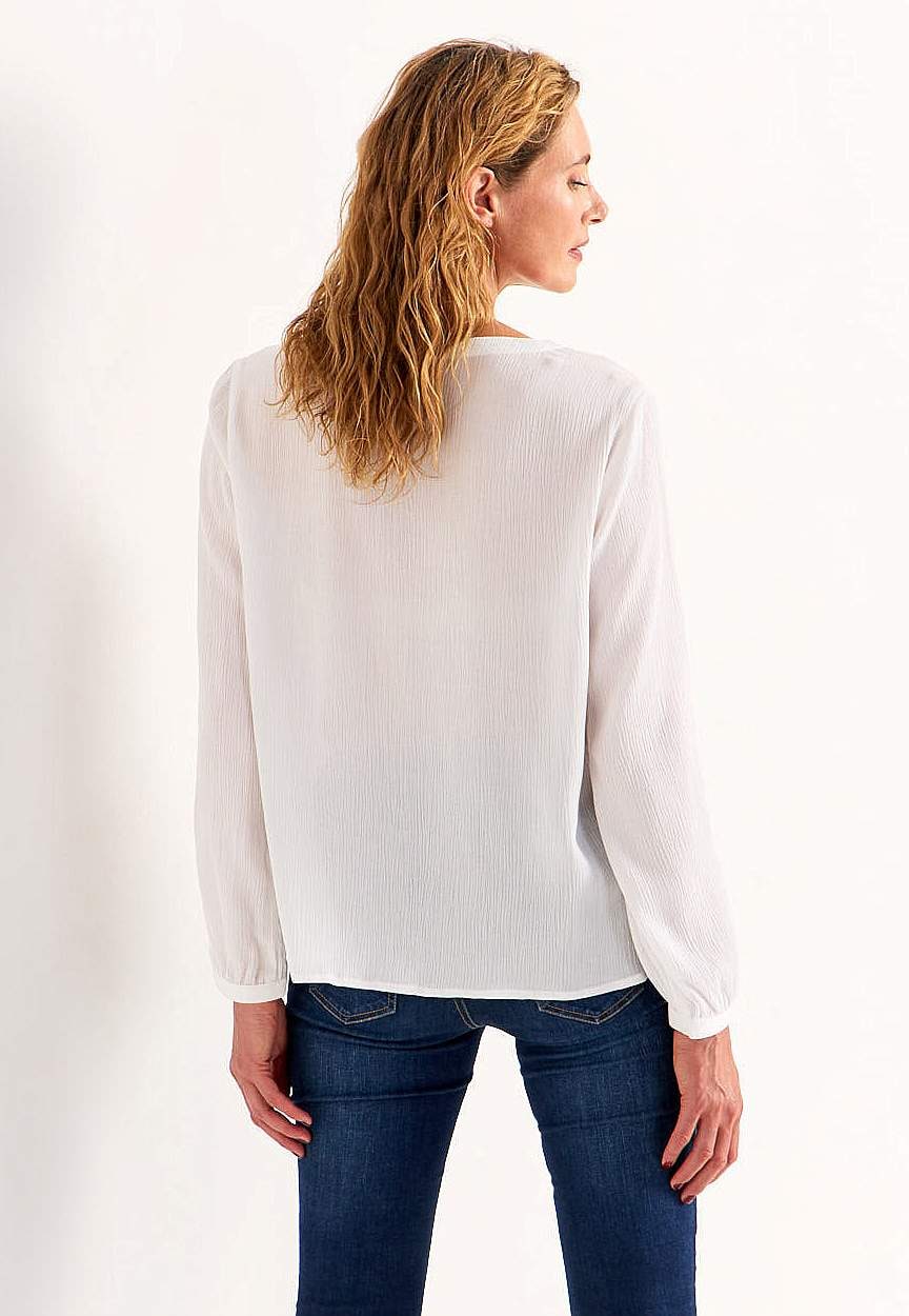Bluse med crepe kvalitet