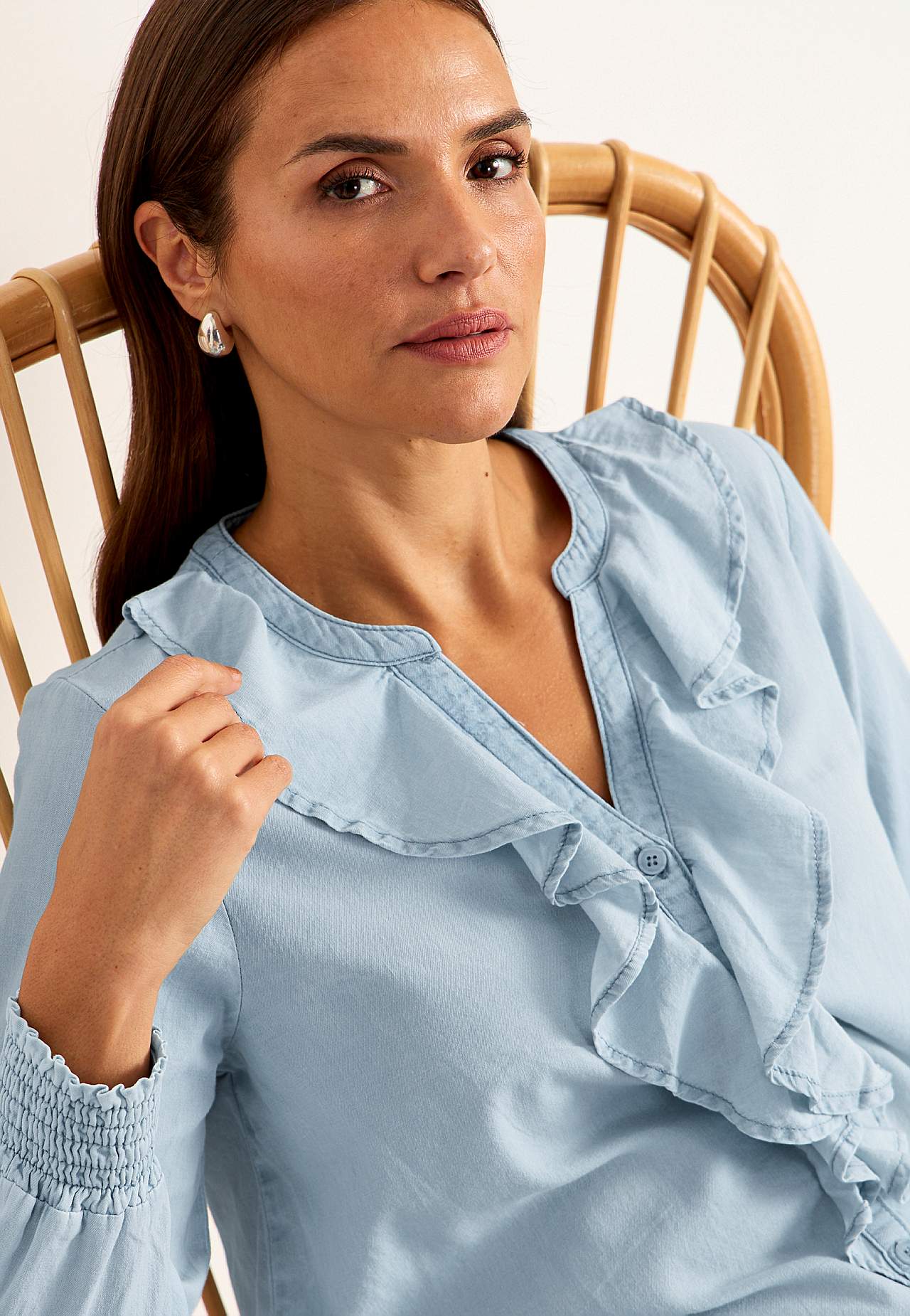 Flæsebluse i denim