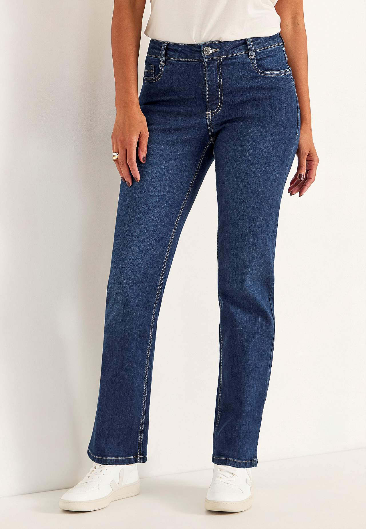 Komfortable stretchjeans med lige ben