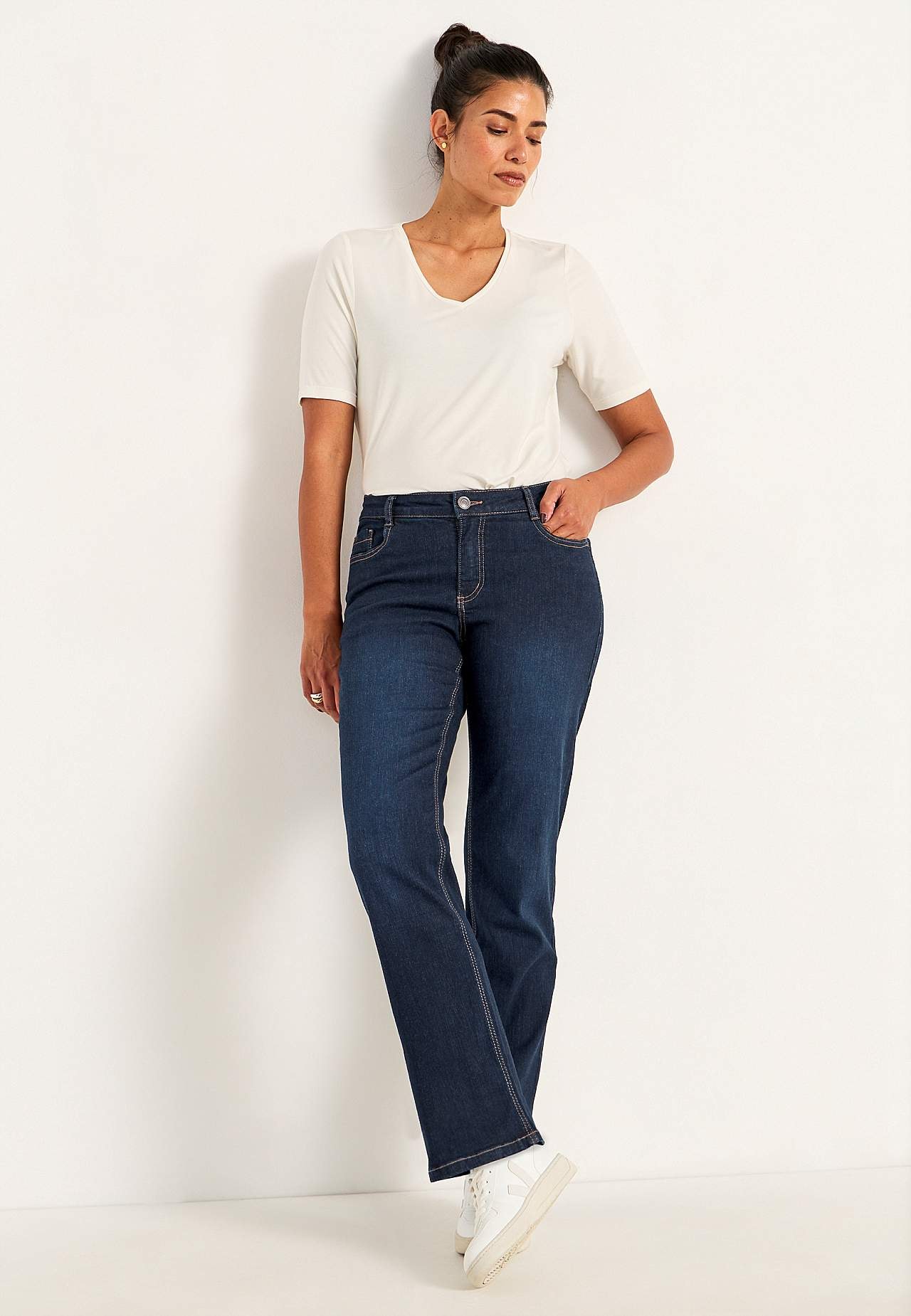 Komfortable stretchjeans med lige ben