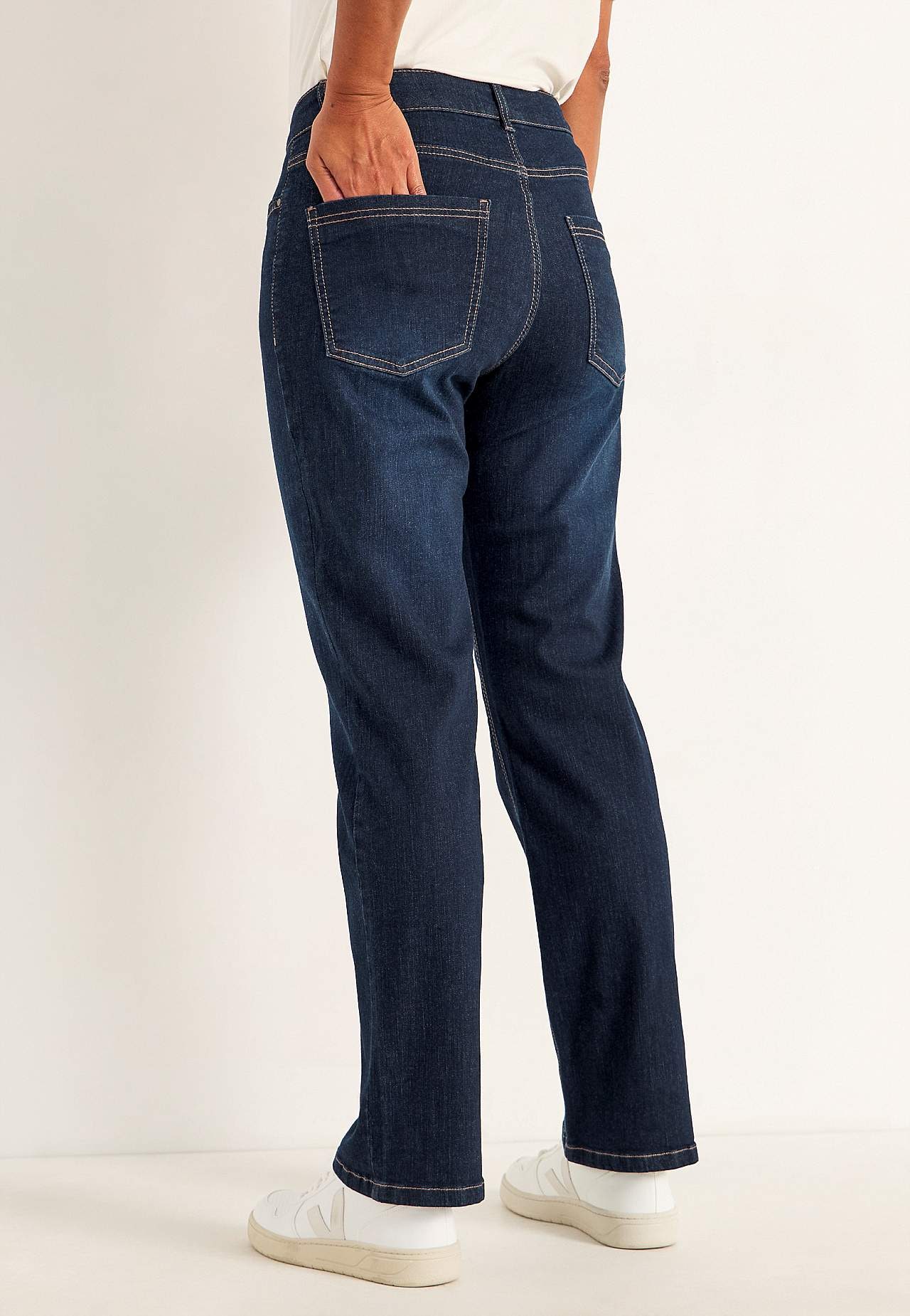 Komfortable stretchjeans med lige ben