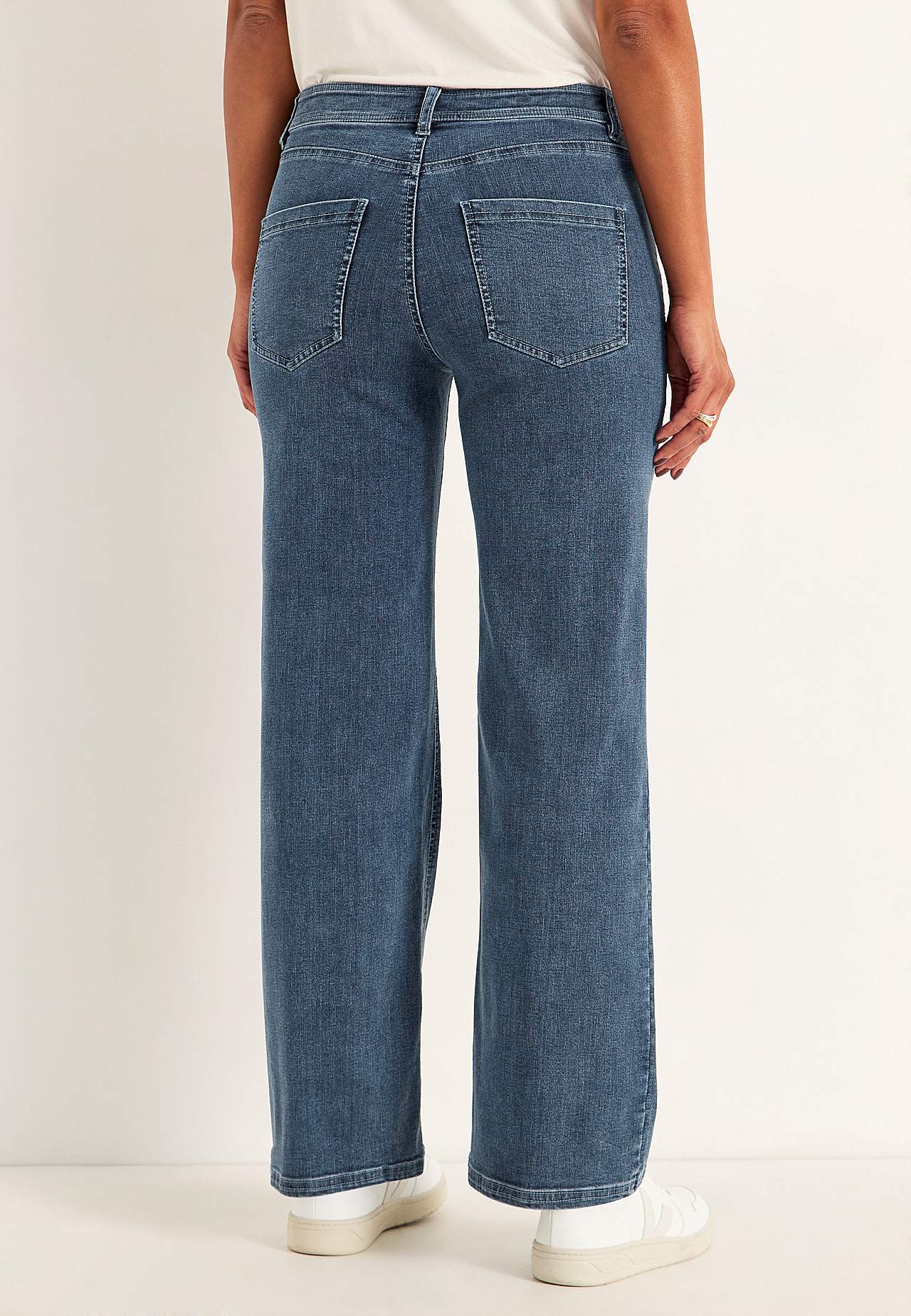 Brede jeans i denim med superstræk