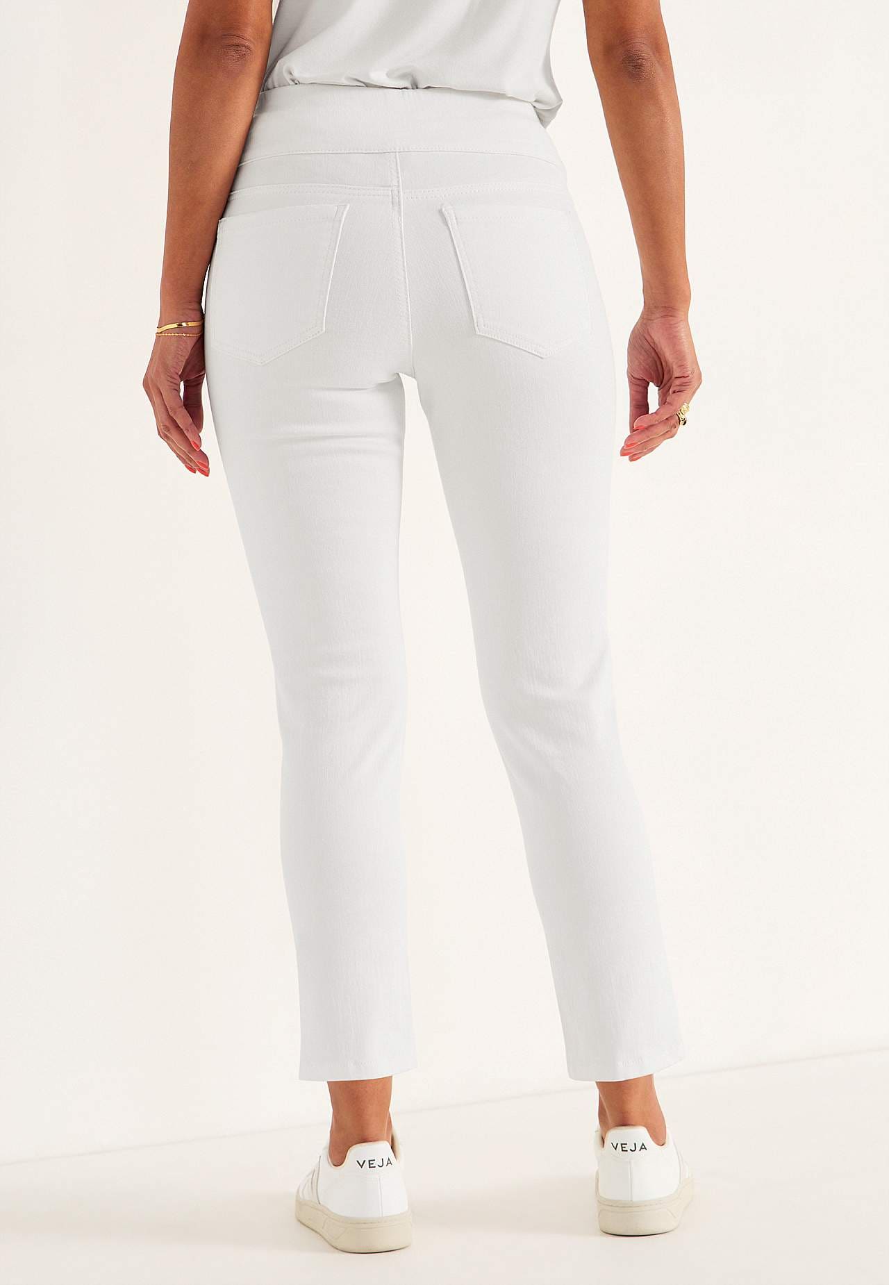 Superkomfortable ankeljeans i denim
