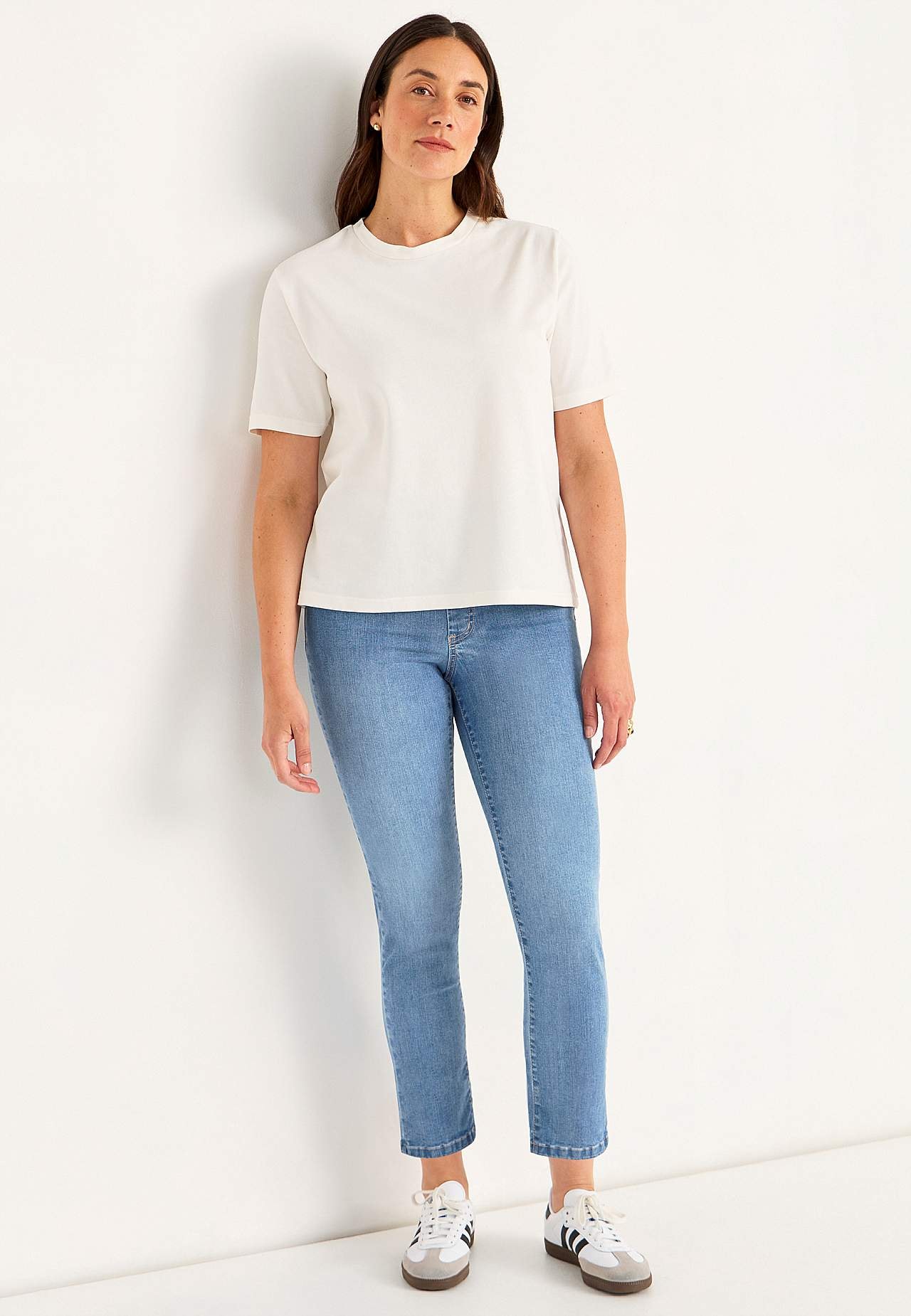 Superkomfortable ankeljeans i denim