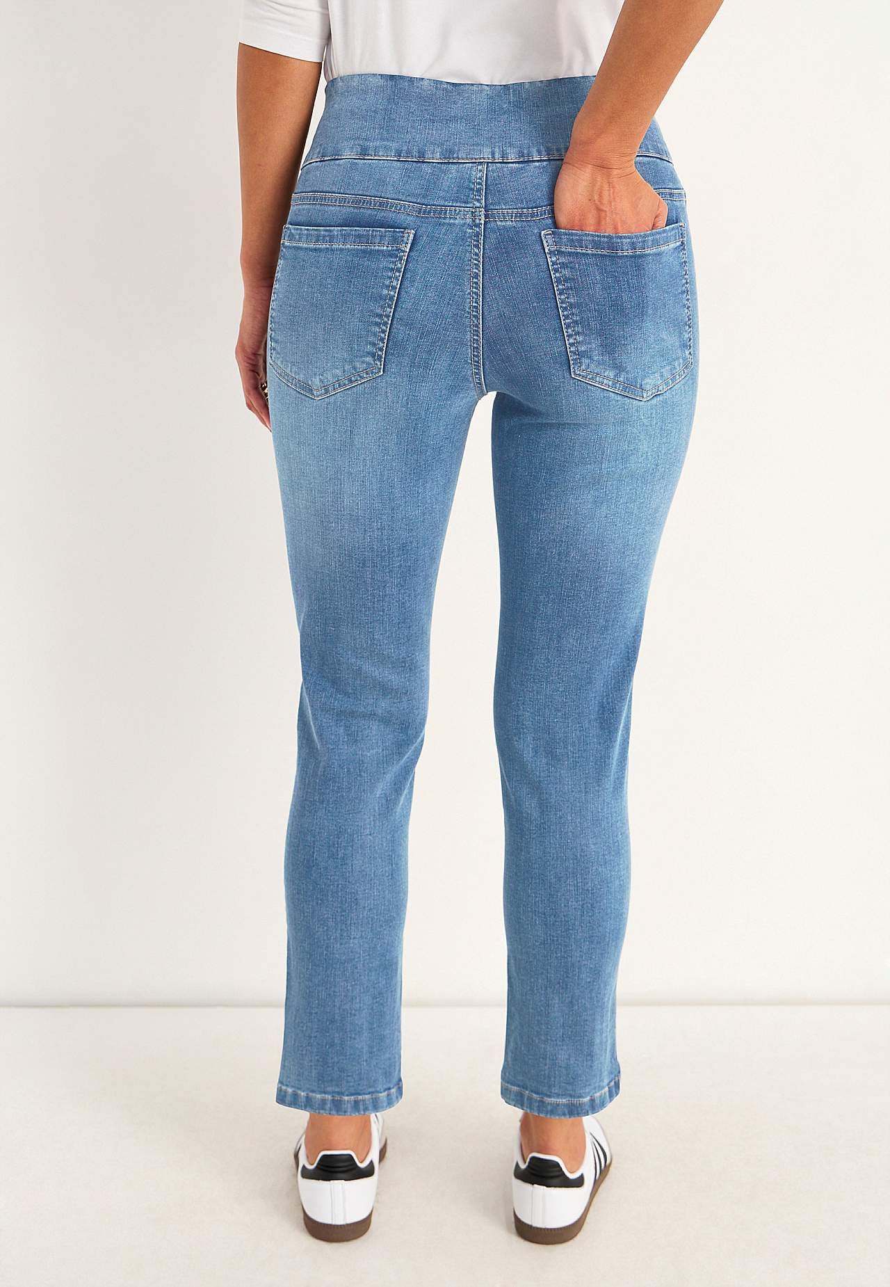 Superkomfortable ankeljeans i denim