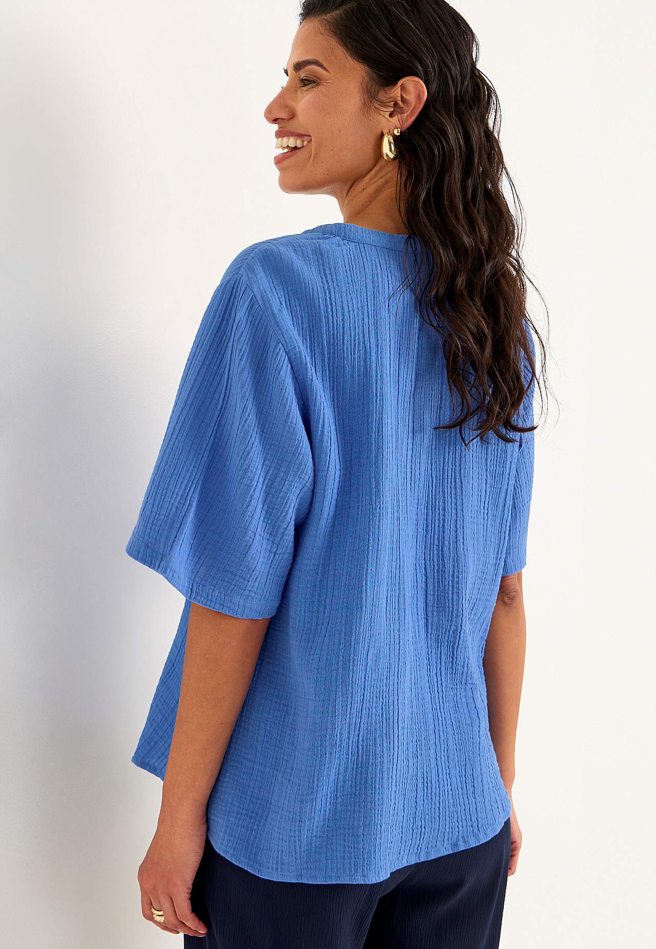 Bluse i rynket bomuld