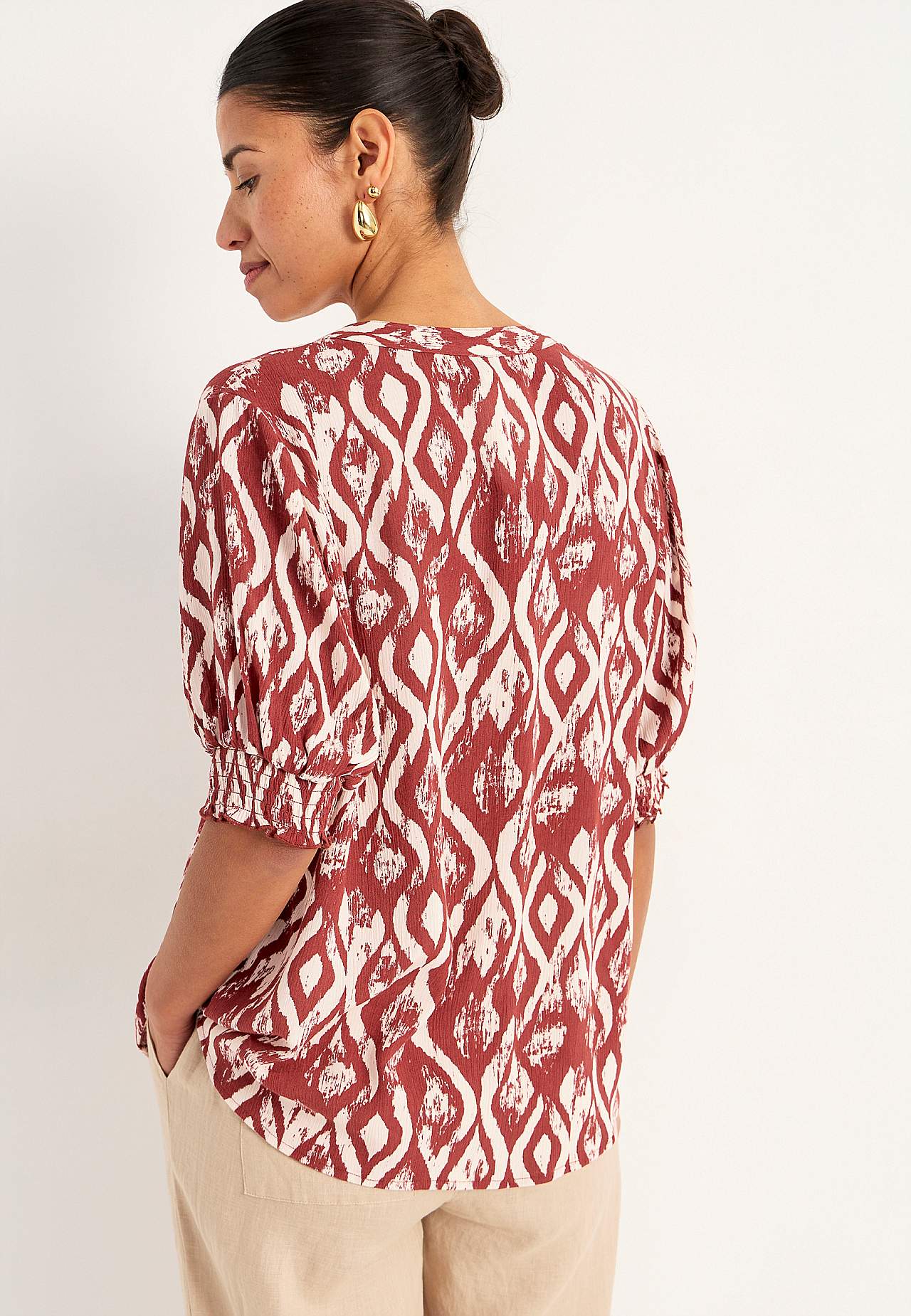 Kreppet bluse