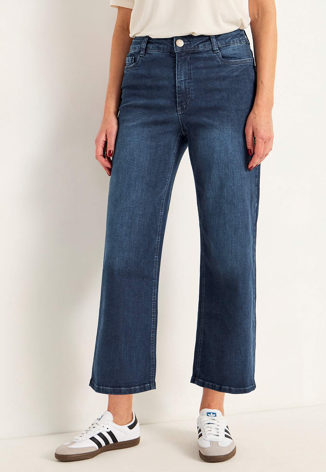 Elastiske ankeljeans
