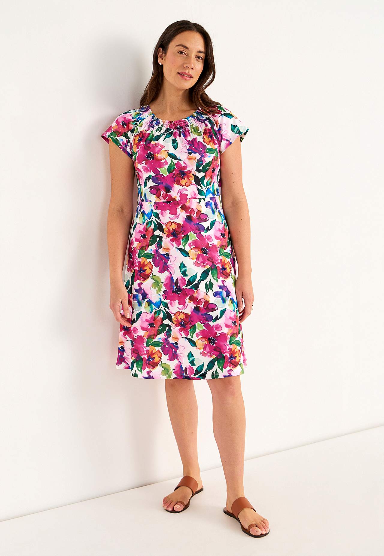 Jerseykjole med et blomstermønster