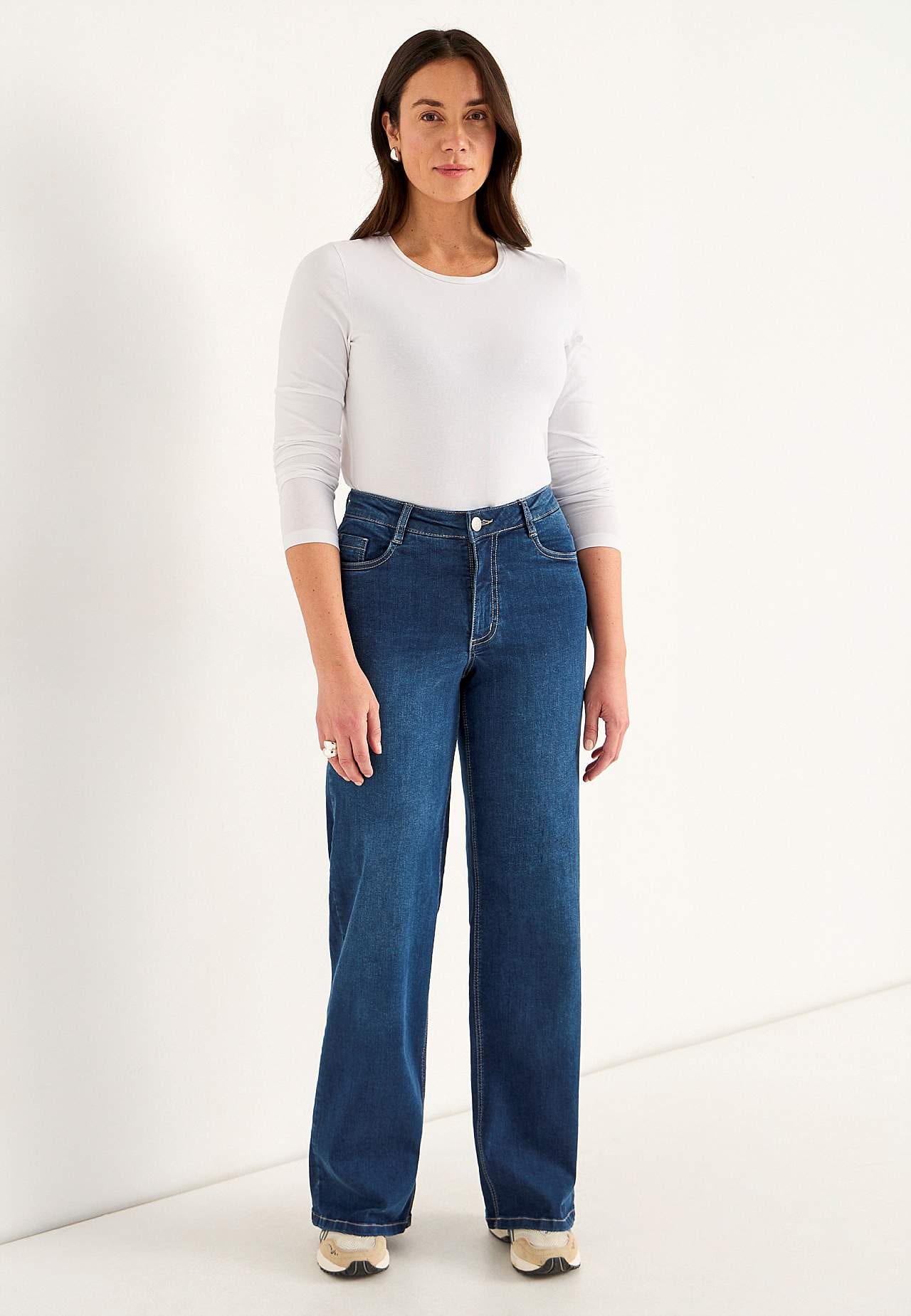 Brede, lange jeans med høj talje