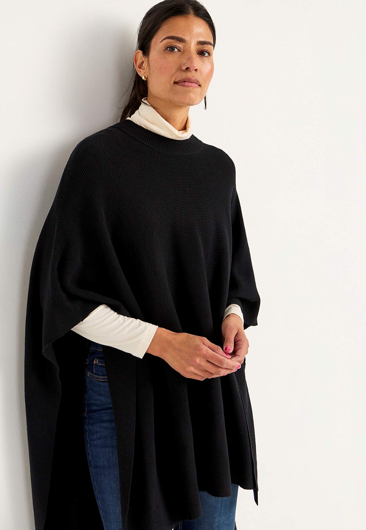 Fintstrikket poncho