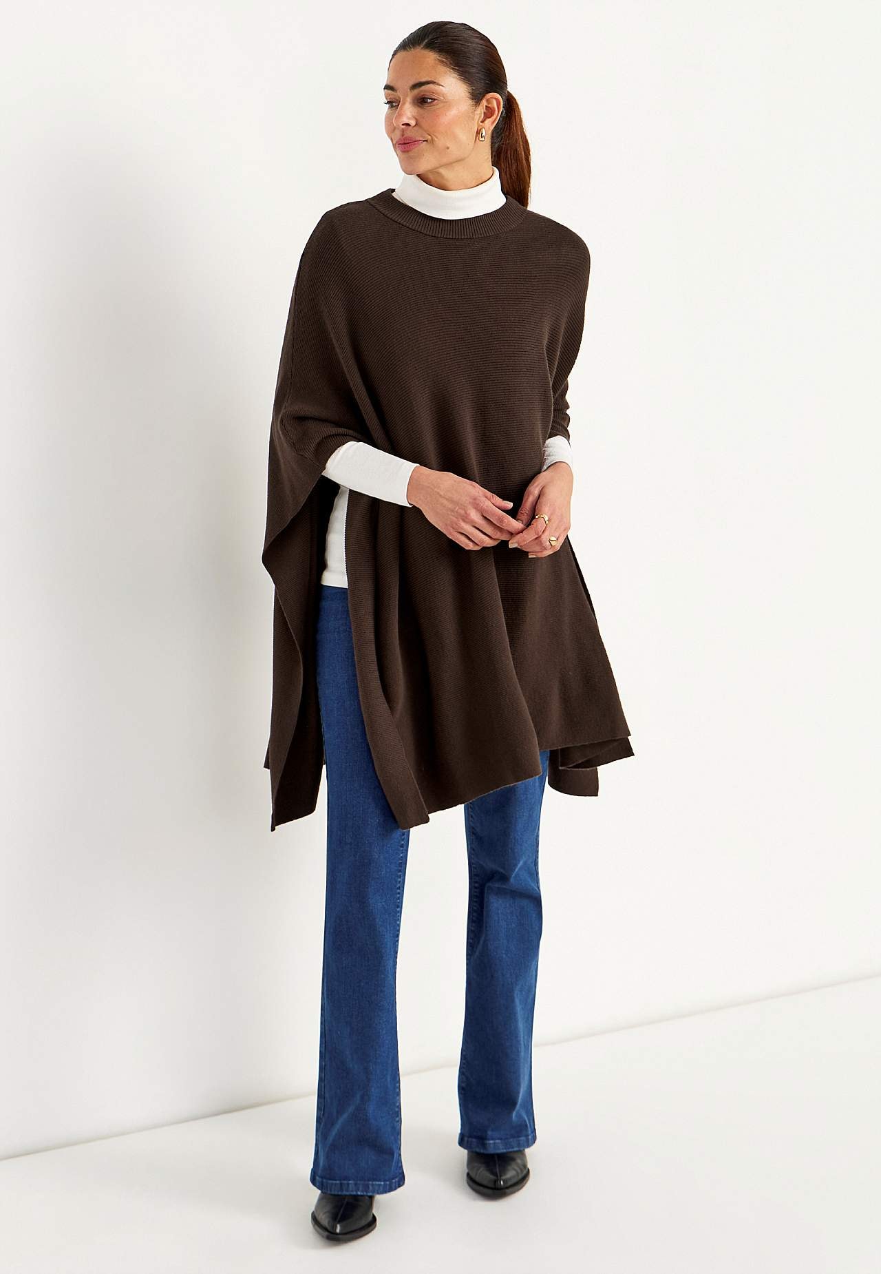 Fintstrikket poncho