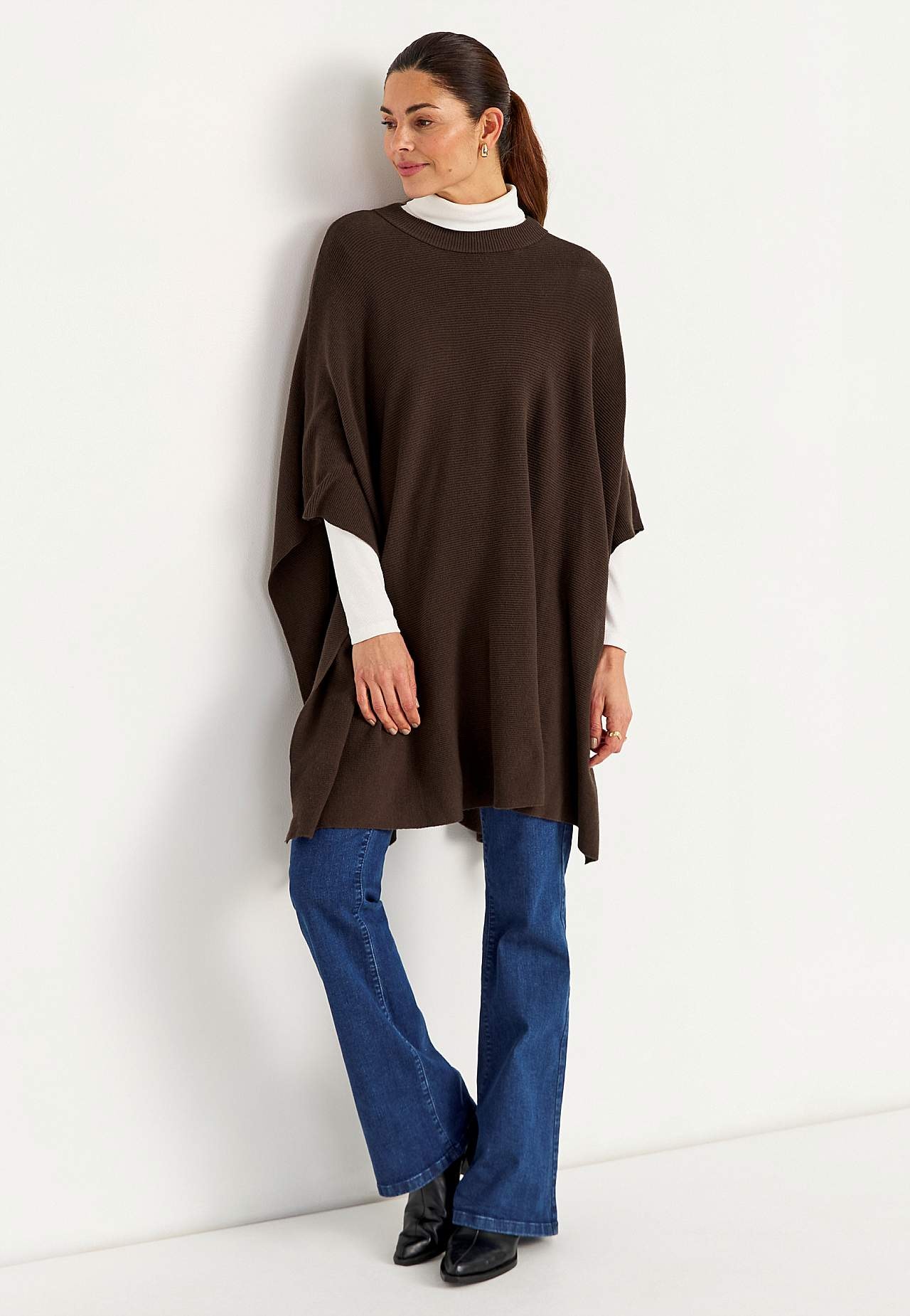 Fintstrikket poncho