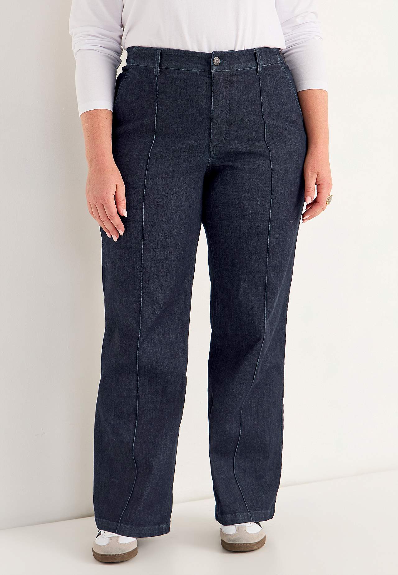 Brede jeans med syede pressefolder Mia