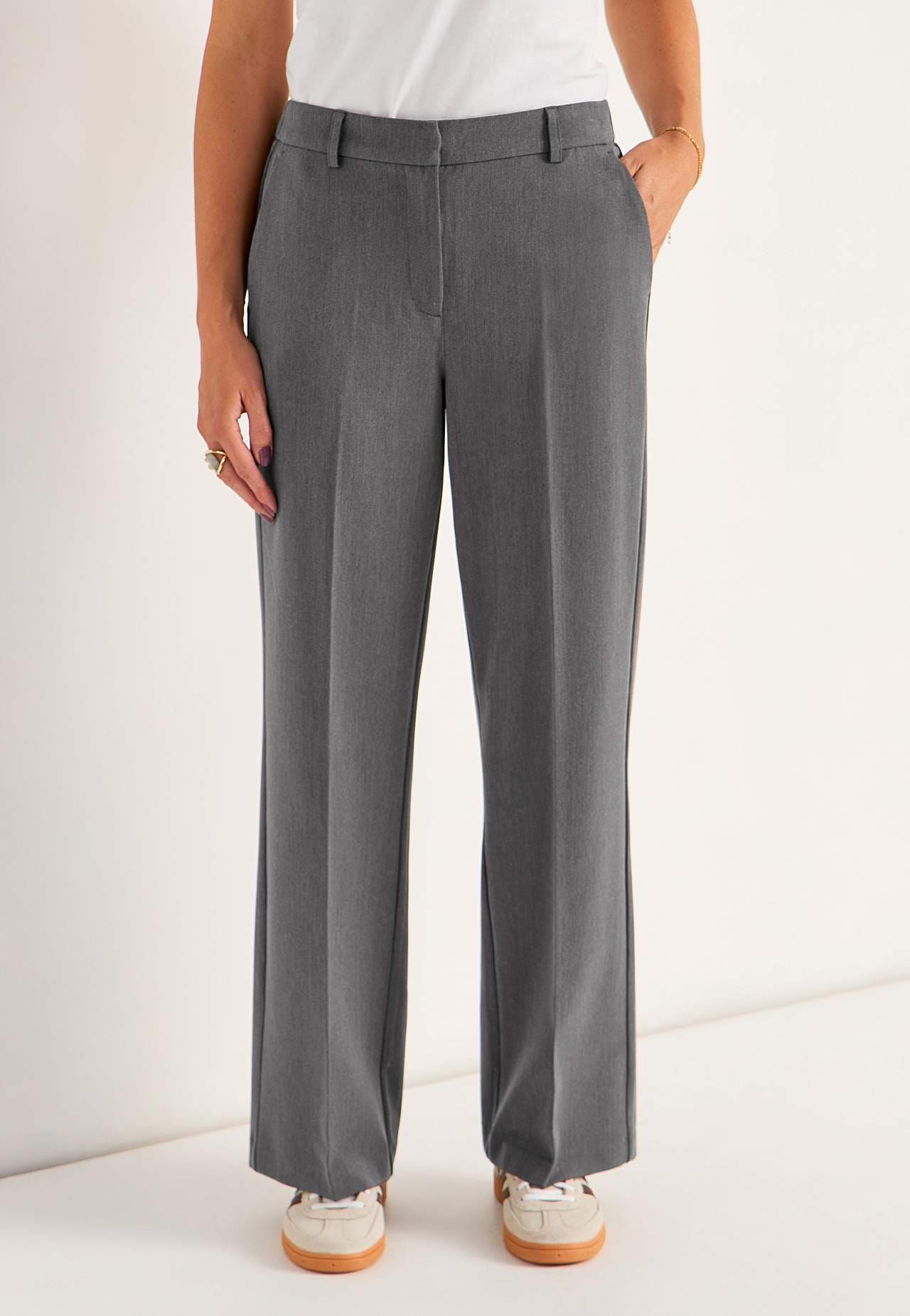 Jakkesætsbukser med pressefold Pia