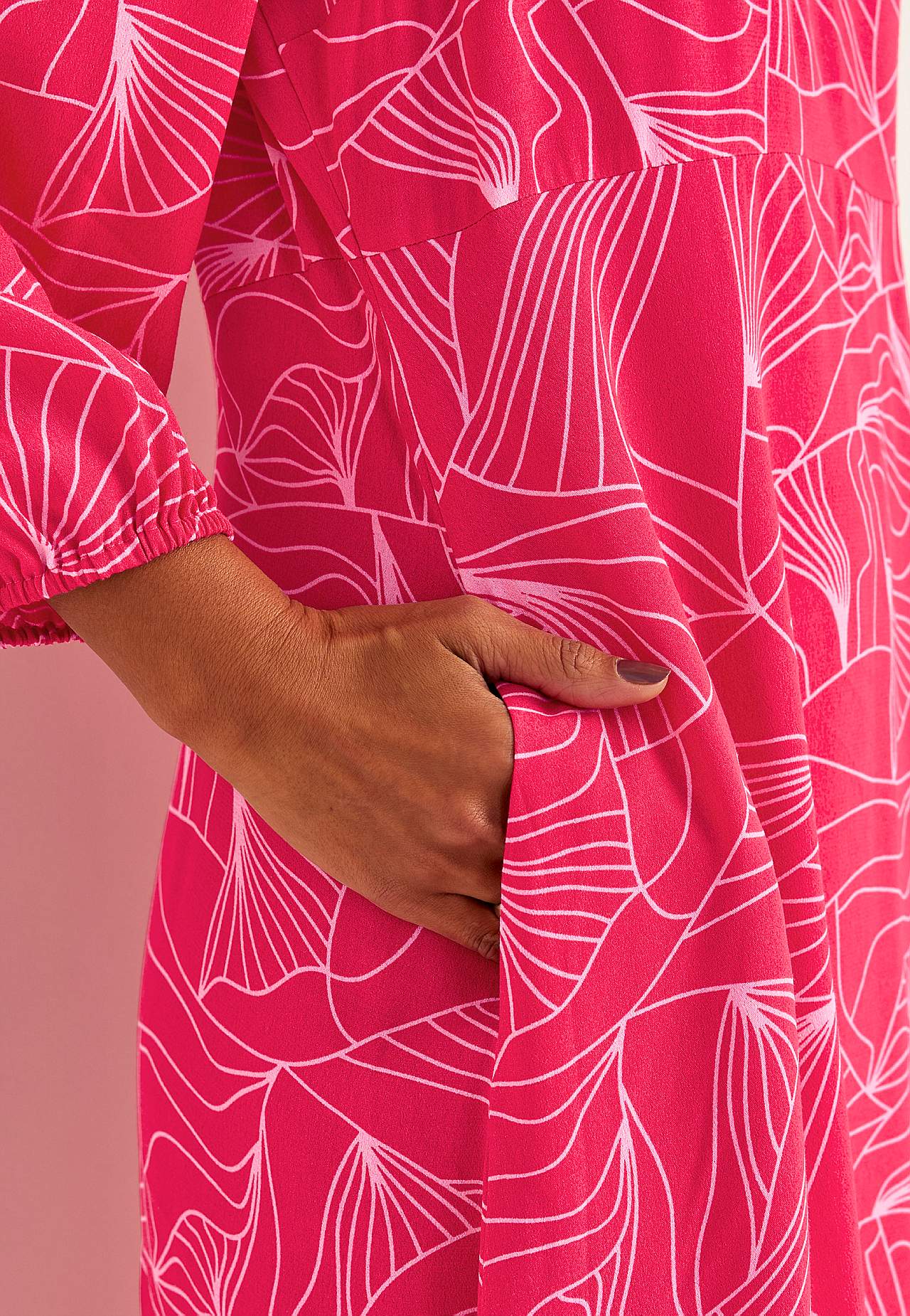 Vævet kjole med lommer