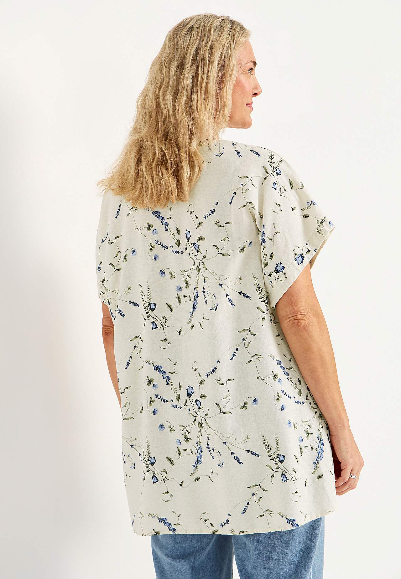 Blomstret hørtunika med knapper