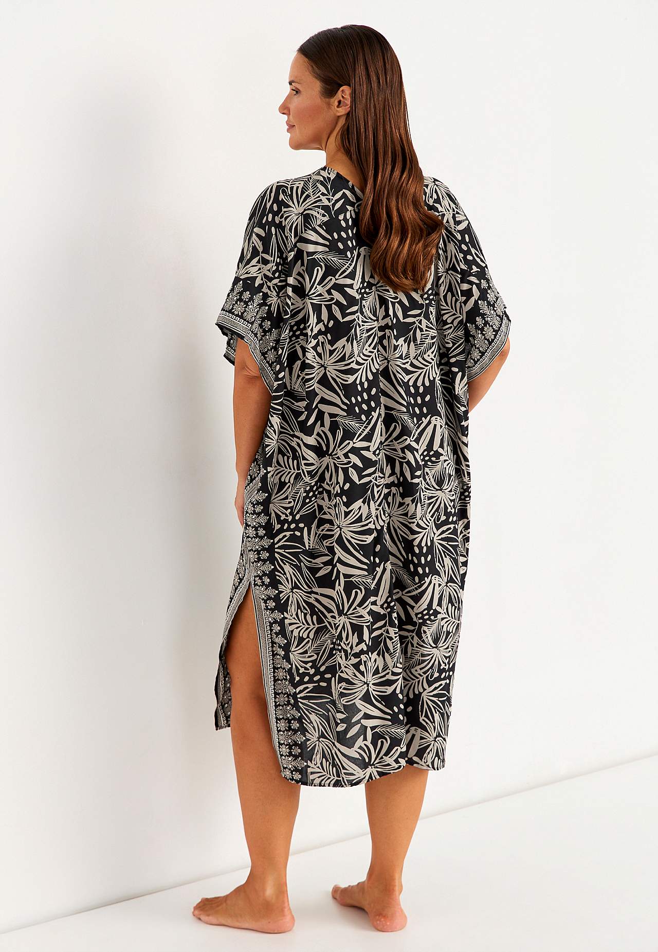 Mønstret strandkaftan med knapper