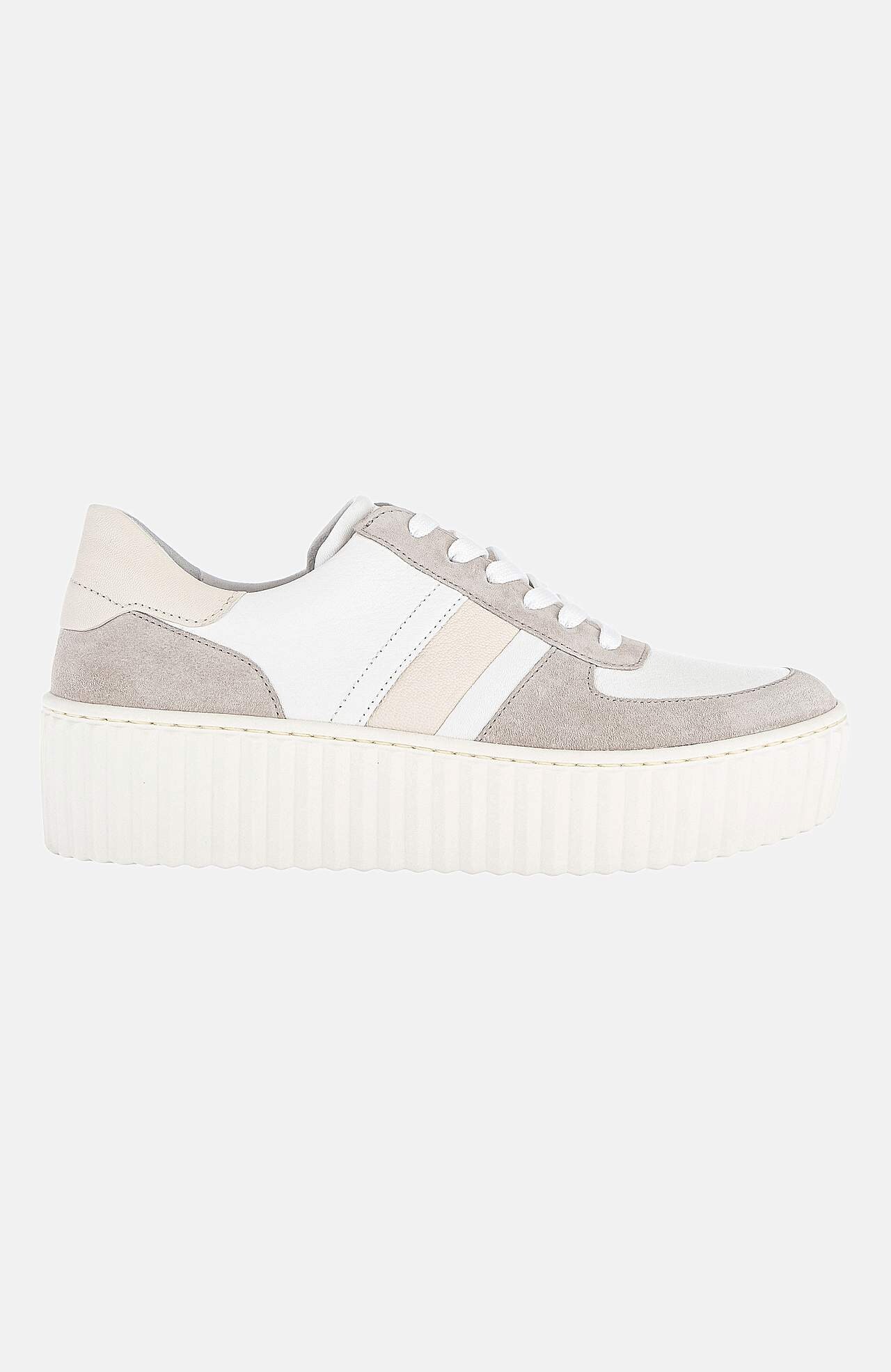 Sneakers med bred sål