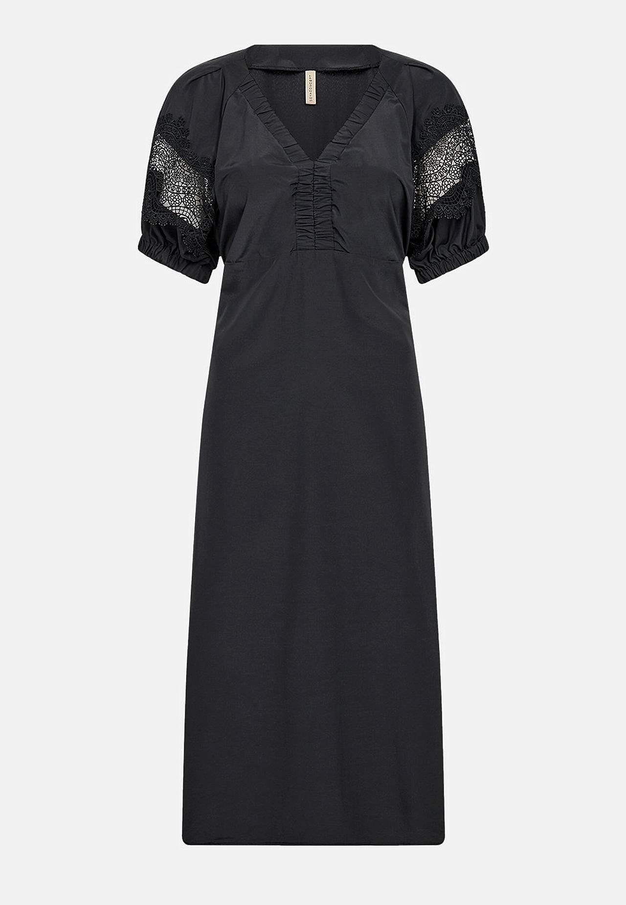 Kjole med broderidetalje på ærmerne