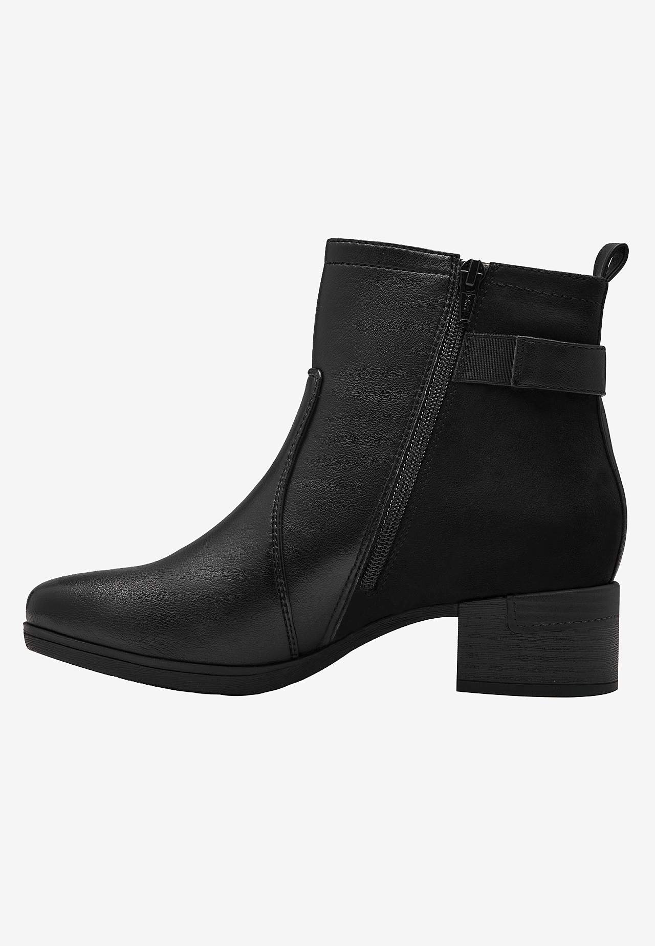 Ankelstøvle med metalspænde