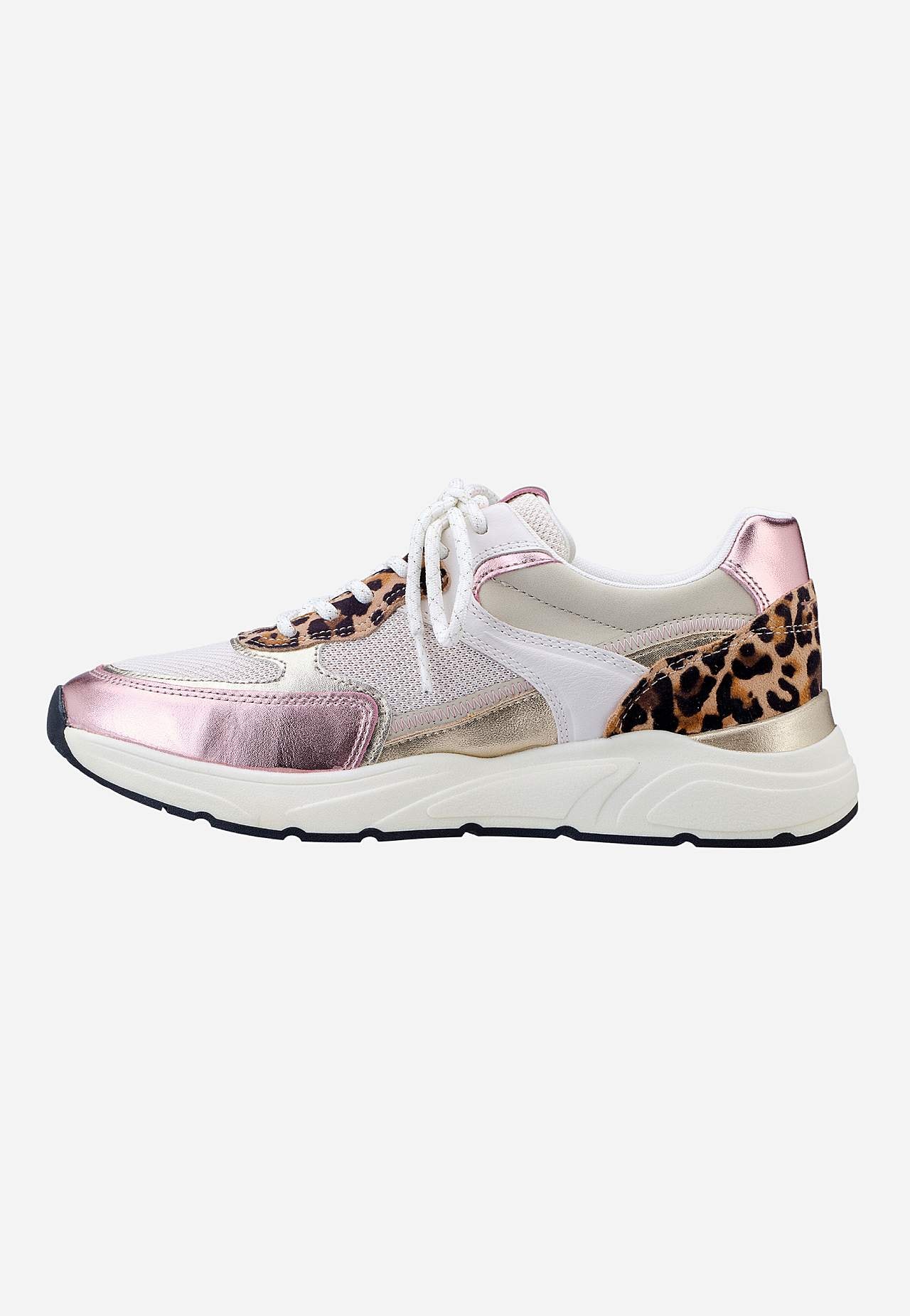 Sneakers med snøring