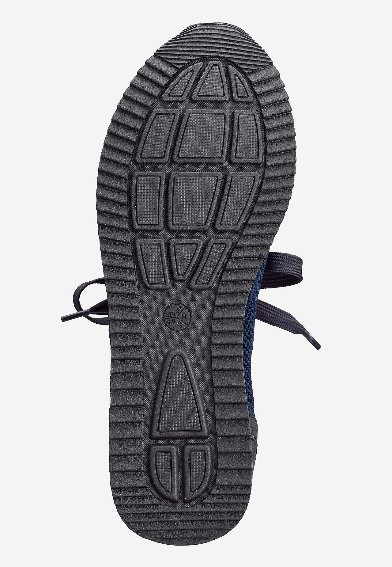 Sneakers i træk-på model