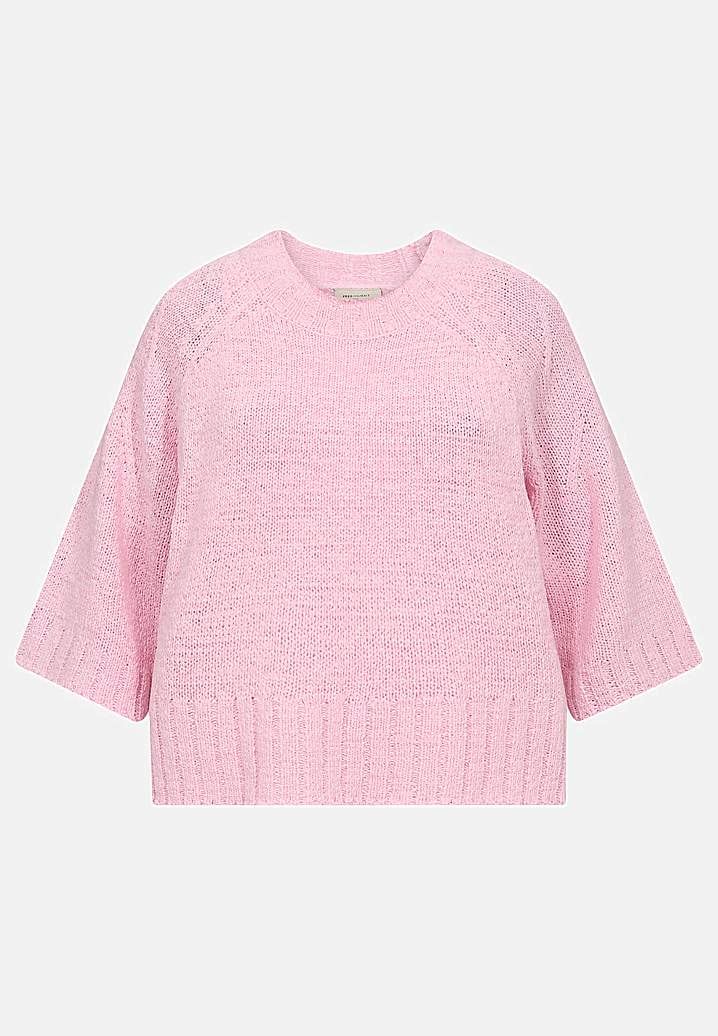 Luftig strikket trøje